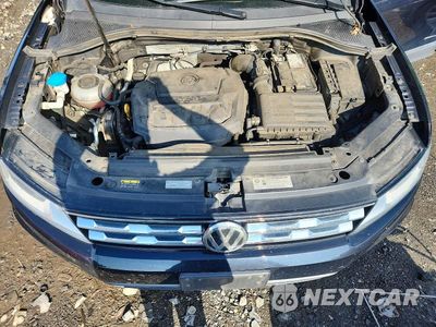Zdjęcie 12 z 13 samochodu: 2018 VOLKSWAGEN TIGUAN SE VIN:3VV3B7AX8JM104473 - miniatura