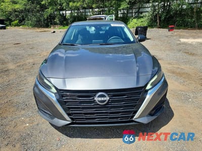 Piąte zdjęcie samochodu w środku: 2025 NISSAN ALTIMA SV VIN:1N4BL4DV0SN318905 - miniatura