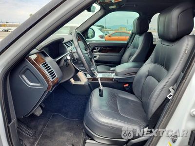 Zdjęcie 7 z 14 samochodu: 2019 LAND ROVER RANGE ROVER HSE VIN:SALGS2SVXKA547036 - miniatura