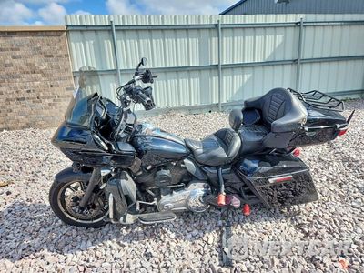 Trzecie zdjęcie samochodu z tyłu: 2017 HARLEY-DAVIDSON FLTRU VIN:1HD1KGD1XHB627782 - miniatura