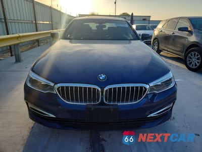 Piąte zdjęcie samochodu w środku: 2020 BMW 530 VIN:WBAJA9C00LCE08356 - miniatura