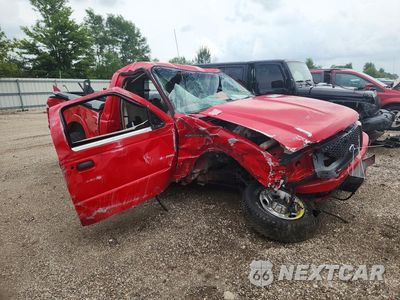 Czwarte zdjęcie samochodu z boku: 2002 FORD RANGER VIN:1FTYR10U72TA50641 - miniatura