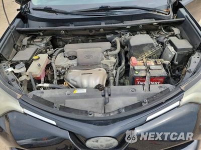 Zdjęcie 11 z 12 samochodu: 2018 TOYOTA RAV4 XLE VIN:2T3WFREV8JW411242 - miniatura