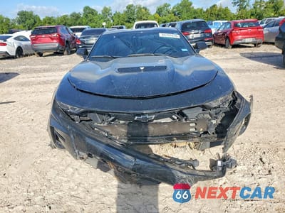 Piąte zdjęcie samochodu w środku: 2022 CHEVROLET CAMARO SS VIN:1G1FG1R79N0102151 - miniatura