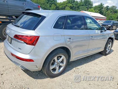 Trzecie zdjęcie samochodu z tyłu: 2021 AUDI Q5 PREMIUM VIN:WA1AAAFY6M2051947 - miniatura