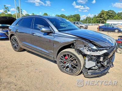 Czwarte zdjęcie samochodu z boku: 2023 AUDI Q8 PREMIUM PLUS S-LINE VIN:WA1EVBF17PD011318 - miniatura