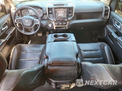 Zdjęcie 8 z 12 samochodu: 2019 RAM 1500 LARAMIE VIN:1C6SRFJT1KN505715 - miniatura