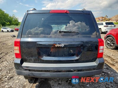 Zdjęcie 6 z 13 samochodu: 2017 JEEP PATRIOT SPORT VIN:1C4NJPBB3HD132782 - miniatura
