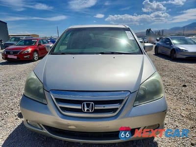 Piąte zdjęcie samochodu w środku: 2007 HONDA ODYSSEY TOURING VIN:5FNRL38847B069568 - miniatura