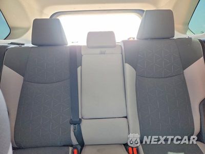 Zdjęcie 10 z 13 samochodu: 2019 TOYOTA RAV4 XLE VIN:2T3W1RFV5KW052320 - miniatura