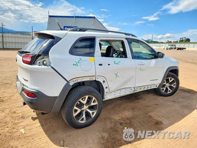 Trzecie zdjęcie samochodu z tyłu: 2014 JEEP CHEROKEE TRAILHAWK VIN:1C4PJMBB8EW109697 - miniatura