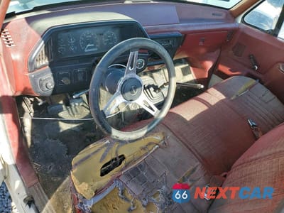 Zdjęcie 8 z 12 samochodu: 1987 FORD F150 VIN:1FTDF15YXHPA88644 - miniatura