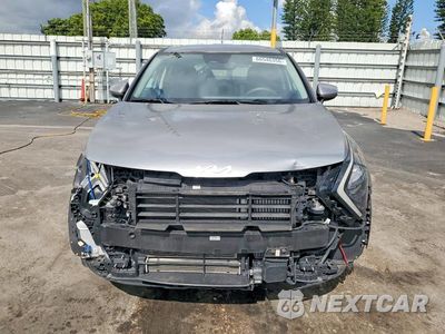 Piąte zdjęcie samochodu w środku: 2023 KIA SPORTAGE LX VIN:KNDPU3AG5P7097164 - miniatura