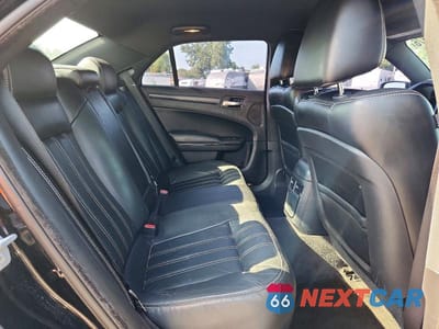 Zdjęcie 10 z 13 samochodu: 2015 CHRYSLER 300 S VIN:2C3CCAGG5FH831211 - miniatura