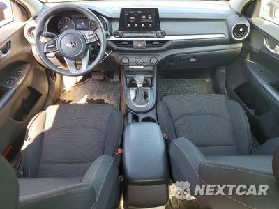 Zdjęcie 8 z 13 samochodu: 2021 KIA FORTE LXS VIN:3KPF24AD6ME271431 - miniatura
