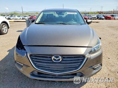 Piąte zdjęcie samochodu w środku: 2017 MAZDA 3 TOURING VIN:JM1BN1V71H1119641 - miniatura