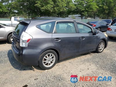 Trzecie zdjęcie samochodu z tyłu: 2013 TOYOTA PRIUS V TWO VIN:JTDZN3EU2D3257526 - miniatura