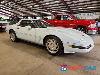 Czwarte zdjęcie samochodu z boku: 1994 CHEVROLET CORVETTE VIN:1G1YY32P7R5106378 - miniatura