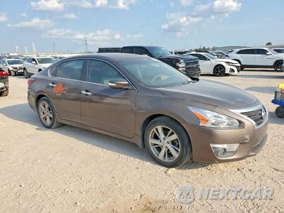 Czwarte zdjęcie samochodu z boku: 2015 NISSAN ALTIMA 2.5 SL VIN:1N4AL3AP5FN300627 - miniatura
