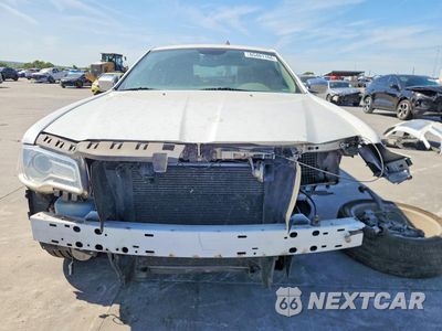 Piąte zdjęcie samochodu w środku: 2011 CHRYSLER 300C VIN:2C3CA6CT6BH559512 - miniatura