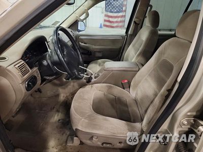 Zdjęcie 7 z 13 samochodu: 2004 FORD EXPLORER XLT VIN:1FMDU73K94ZA57922 - miniatura