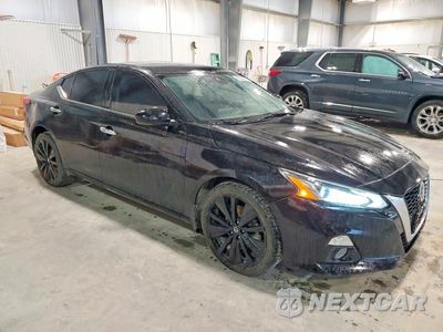 Czwarte zdjęcie samochodu z boku: 2019 NISSAN ALTIMA SL VIN:1N4BL4EW1KN306138 - miniatura