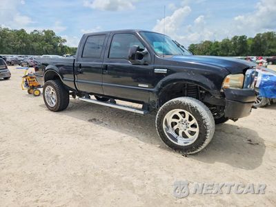 Czwarte zdjęcie samochodu z boku: 2006 FORD F250 SUPER DUTY VIN:1FTSW21P16EA94979 - miniatura