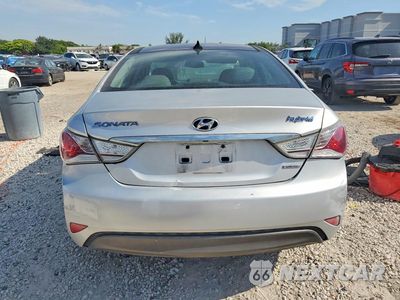 Zdjęcie 6 z 12 samochodu: 2014 HYUNDAI SONATA HYBRID VIN:KMHEC4A43EA107854 - miniatura