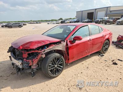 2025 TOYOTA CAMRY SE 4T1DAACK7SU139678 - główne zdjęcie licytacji z USA - miniatura