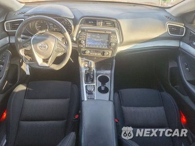 Zdjęcie 8 z 12 samochodu: 2017 NISSAN MAXIMA 3.5 S VIN:1N4AA6AP1HC449879 - miniatura