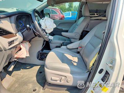 Zdjęcie 7 z 14 samochodu: 2015 TOYOTA SIENNA XLE 8-PASSENGER VIN:5TDYK3DC1FS669127 - miniatura