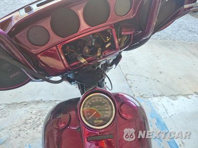 Zdjęcie 7 z 8 samochodu: 2005 HARLEY-DAVIDSON FLHPI VIN:1HD1FHW165Y627424 - miniatura