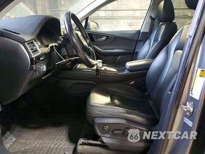 Zdjęcie 7 z 14 samochodu: 2017 AUDI Q7 PREMIUM PLUS VIN:WA1LAAF73HD004529 - miniatura