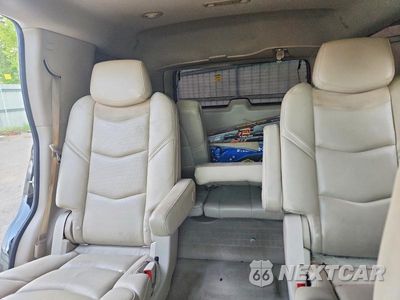 Zdjęcie 10 z 13 samochodu: 2019 CADILLAC ESCALADE LUXURY VIN:1GYS3BKJXKR346440 - miniatura