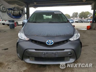 Piąte zdjęcie samochodu w środku: 2016 TOYOTA PRIUS V TWO VIN:JTDZN3EU8GJ041289 - miniatura