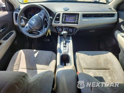 Zdjęcie 8 z 13 samochodu: 2019 HONDA HR-V LX VIN:3CZRU6H30KM742194 - miniatura