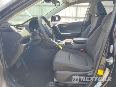 Zdjęcie 7 z 13 samochodu: 2019 TOYOTA RAV4 XLE VIN:JTMP1RFV9KD010556 - miniatura