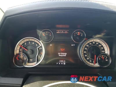 Zdjęcie 9 z 12 samochodu: 2016 RAM 1500 LARAMIE VIN:1C6RR7NM9GS338018 - miniatura