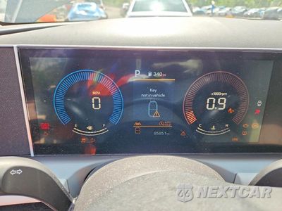Zdjęcie 9 z 14 samochodu: 2025 HYUNDAI TUCSON SEL VIN:5NMJBCDE6SH535570 - miniatura