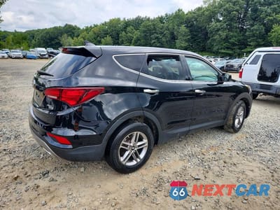 Trzecie zdjęcie samochodu z tyłu: 2017 HYUNDAI SANTA FE SPORT 2.4L VIN:5NMZTDLB7HH003623 - miniatura
