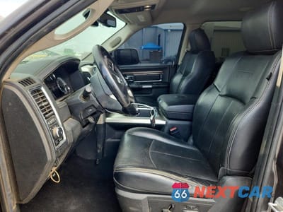 Zdjęcie 7 z 12 samochodu: 2017 RAM 1500 LARAMIE VIN:1C6RR7NMXHS873621 - miniatura