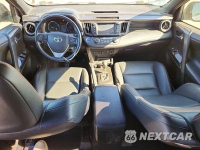 Zdjęcie 8 z 12 samochodu: 2018 TOYOTA RAV4 HV SE VIN:JTMJJREV4JD163528 - miniatura