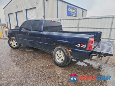 Drugie zdjęcie samochodu z przodu: 2005 CHEVROLET SILVERADO K1500 VIN:1GCEK19V25E123622 - miniatura