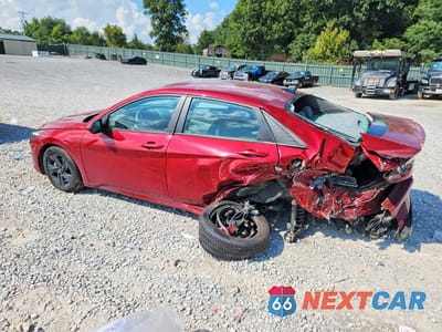 Drugie zdjęcie samochodu z przodu: 2023 HYUNDAI ELANTRA BLUE VIN:KMHLM4AJ7PU077513 - miniatura