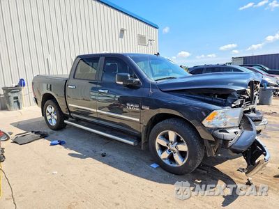 Czwarte zdjęcie samochodu z boku: 2016 RAM 1500 SLT VIN:3C6RR7LT7GG364411 - miniatura