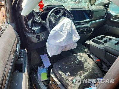Zdjęcie 8 z 12 samochodu: 2022 CHEVROLET SILVERADO K1500 RST VIN:1GCUDEET1NZ620526 - miniatura
