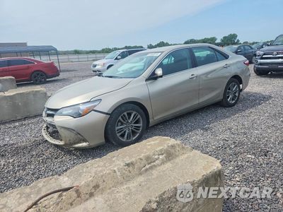 2015 TOYOTA CAMRY SE 4T1BF1FK8FU003506 - główne zdjęcie licytacji z USA - miniatura
