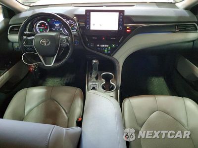 Zdjęcie 8 z 12 samochodu: 2021 TOYOTA CAMRY XLE VIN:4T1F31AK1MU021053 - miniatura