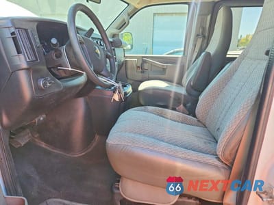 Zdjęcie 7 z 12 samochodu: 2018 CHEVROLET EXPRESS G3500 LT VIN:1GAZGPFPXJ1268431 - miniatura