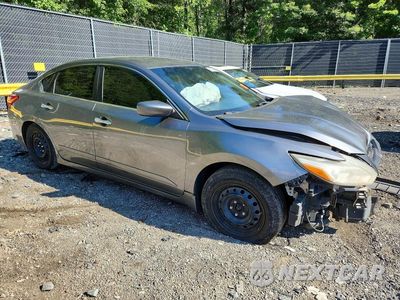Czwarte zdjęcie samochodu z boku: 2016 NISSAN ALTIMA 2.5 S VIN:1N4AL3AP9GC242406 - miniatura